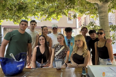 𝐈 𝐃Í𝐀 𝐃𝐄 𝐋𝐀 𝐀𝐒𝐎𝐂𝐈𝐀𝐂𝐈Ó𝐍 𝐉𝐔𝐕𝐄𝐍𝐈𝐋 “𝐓𝐎𝐑𝐈𝐉𝐀 𝐉Ó𝐕𝐄𝐍”