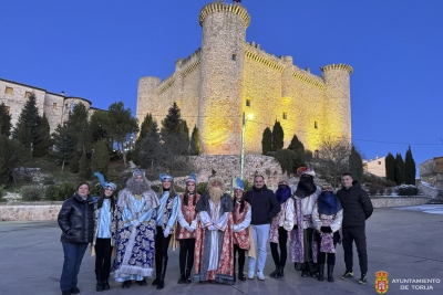 LOS REYES MAGOS LLENAN DE MAGIA E ILUSIÓN LAS CALLES DE TORIJA Y REBOLLOSA DE HITA