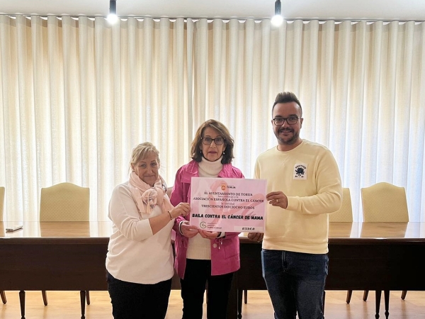 BAILA CONTRA EL CÁNCER DE MAMA