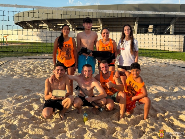EL TORNEO DE VÓLEY PLAYA ABRE CON ÉXITO EL VERANO CULTURAL 2026 EN TORIJA