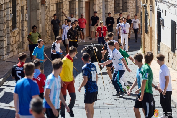 EL PRIMER ENCIERRO URBANO DE LAS FIESTAS TRANSCURRE SIN INCIDENTES