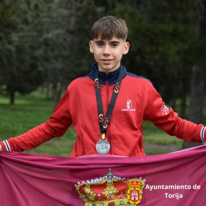 NUESTRO VECINO MIGUEL BARGUEÑO CONSIGUE SER SUBCAMPEÓN DE ESPAÑA POR EQUIPOS EN EL CAMPEONATO DE ESPAÑA DE CAMPO A TRAVÉS SUB-16