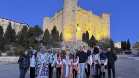 LOS REYES MAGOS LLENAN DE MAGIA E ILUSIÓN LAS CALLES DE TORIJA Y REBOLLOSA DE HITA
