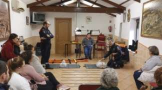 PROTECCIÓN CIVIL ACERCA LOS PRIMEROS AUXILIOS A LOS MÁS PEQUEÑOS DE TORIJA Y REBOLLOSA DE HITA