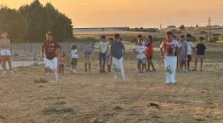 LA PEÑA “EL GÜERTO” LLENA DE JUEGOS Y DIVERSIÓN EL VERANO CULTURAL