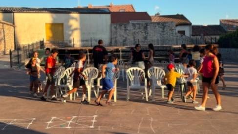 TARDE DE JUEGOS TRADICIONALES PARA DISFRUTAR EN FAMILIA EN TORIJA
