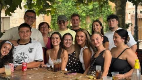 TORIJA CELEBRA EL DÍA DE LA ASOCIACIÓN JUVENIL "TORIJA JOVEN" CON UNA JORNADA LLENA DE CONVIVENCIA Y DIVERSIÓN