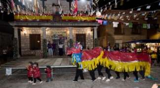 CREATIVIDAD, HUMOR Y MUCHO COLOR EN EL TRADICIONAL CONCURSO DE DISFRACES DE TORIJA