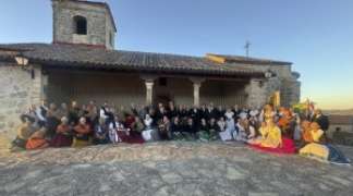 ÉXITO DE PARTICIPACIÓN EN EL VII FESTIVAL REBOFOLK DE REBOLLOSA DE HITA, UN CANTO A LA TRADICIÓN Y AL HERMANAMIENTO
