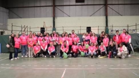 TORIJA SE VUELCA CON LA MUJER EN UNA MARCHA Y DESAYUNO SOLIDARIO