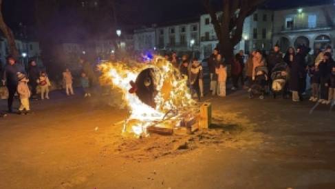 TORIJA DESPIDE EL CARNAVAL 2026 CON EL TRADICIONAL ENTIERRO DE LA SARDINA