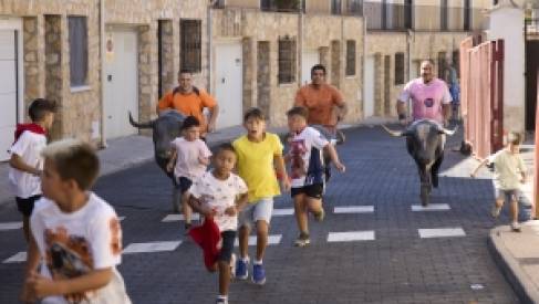 LAS FIESTAS DE TORIJA CONQUISTAN A LOS MÁS PEQUEÑOS CON TEATRO, HICHABLES Y EMOCIÓN TAURINA