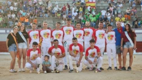 USE SE PROCLAMA CAMPEÓN DEL CONCURSO NACIONAL DE RECORTADORES DE TORIJA